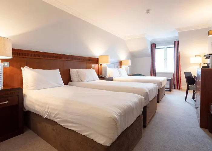 Schull Harbour Hotel&Leisure Centre